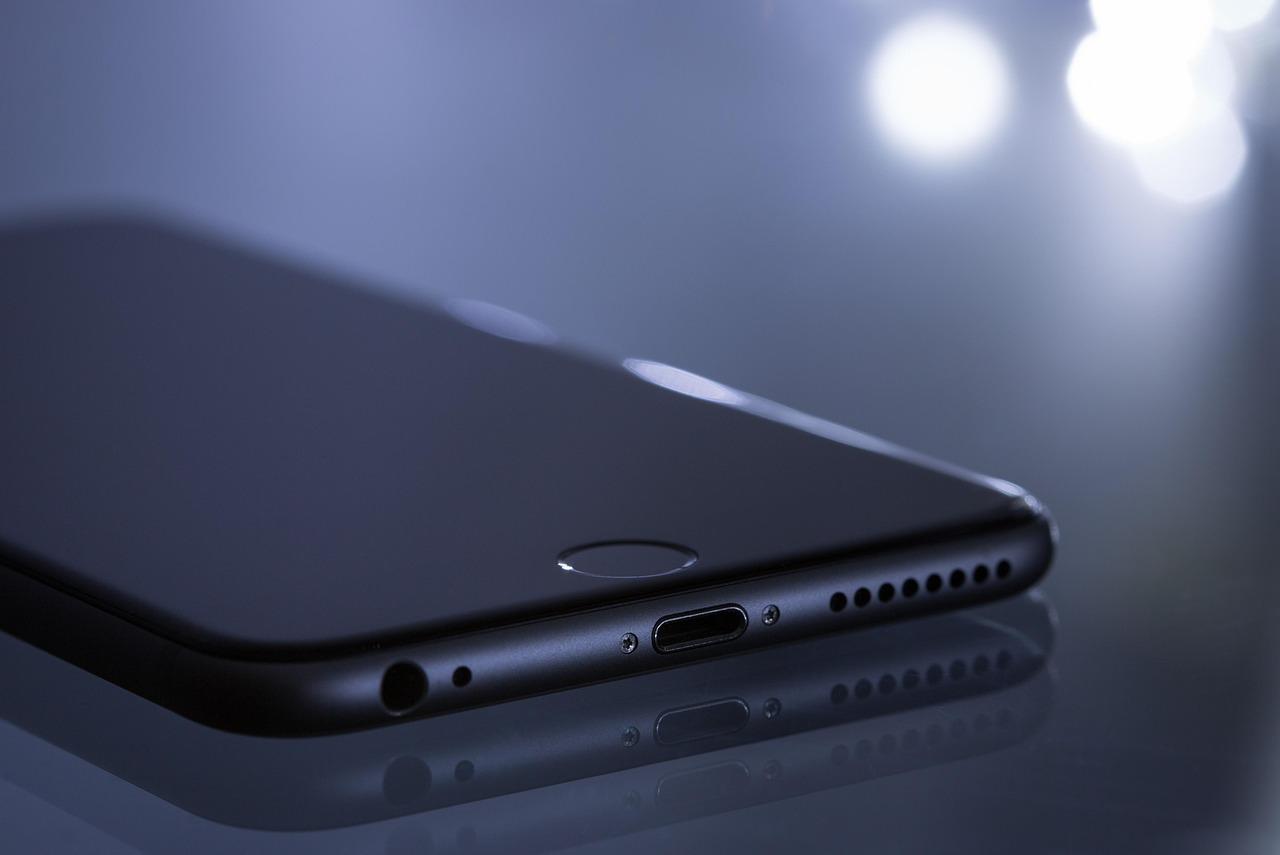 design trends blog - phone